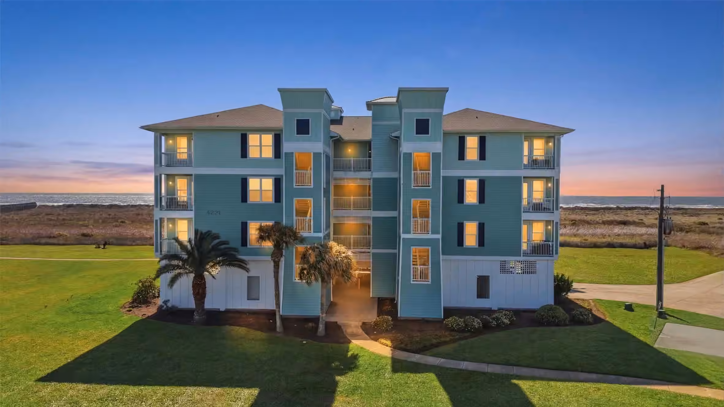 Photo of 4221 Grassy Pointe Drive 202, Galveston, TX 77554