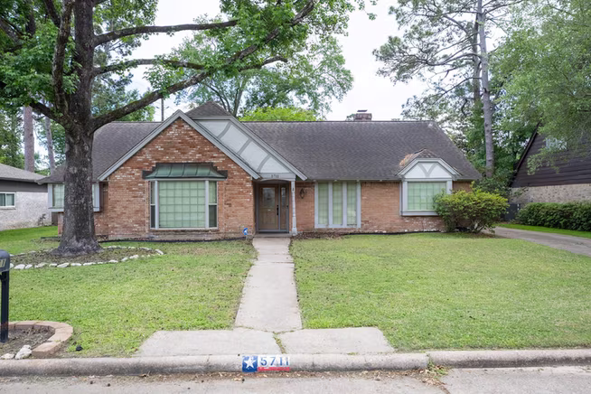 Photo of 5711 Olympia Fields Lane, Houston, TX