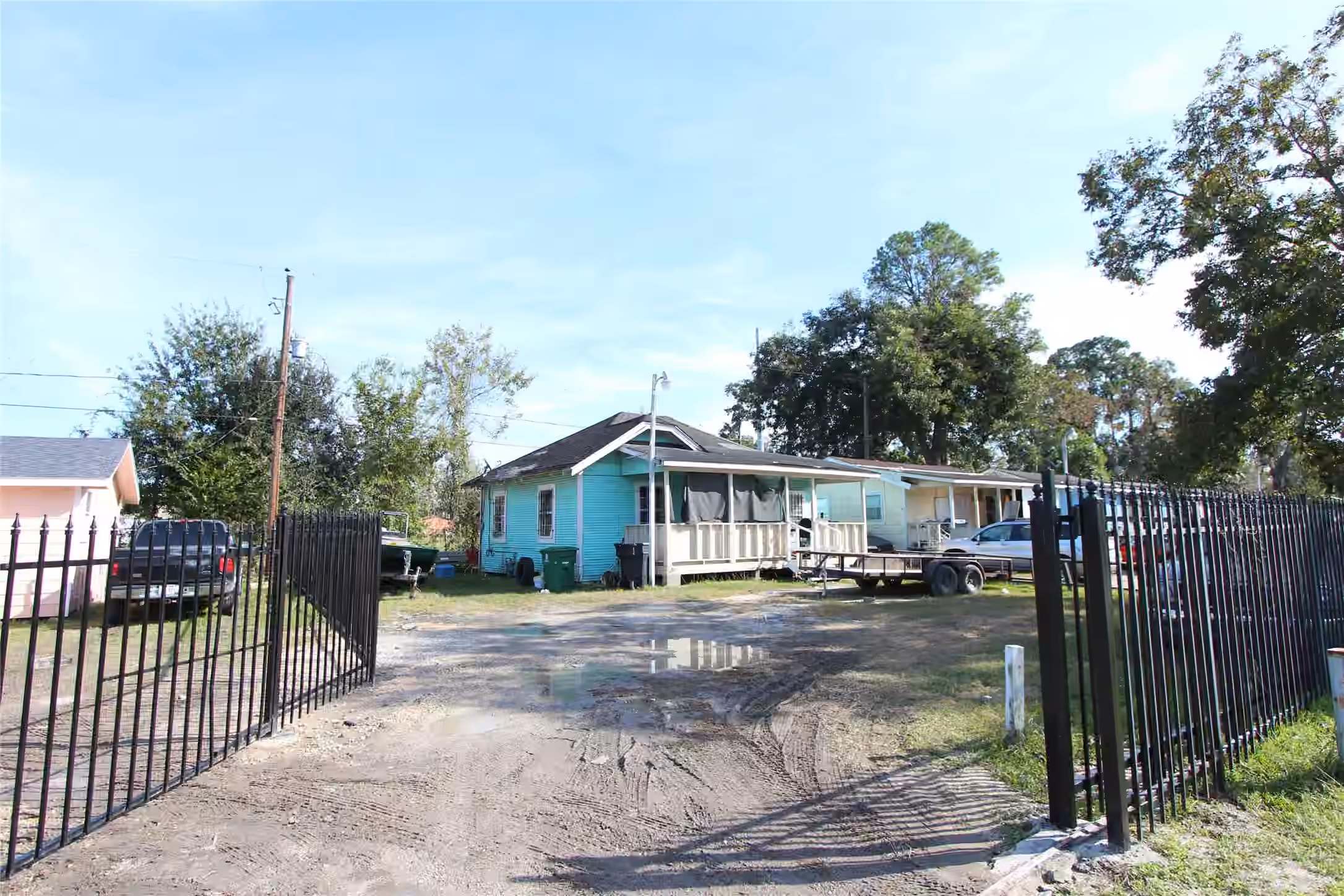 Photo 6 of 7614 West Street, Houston, TX