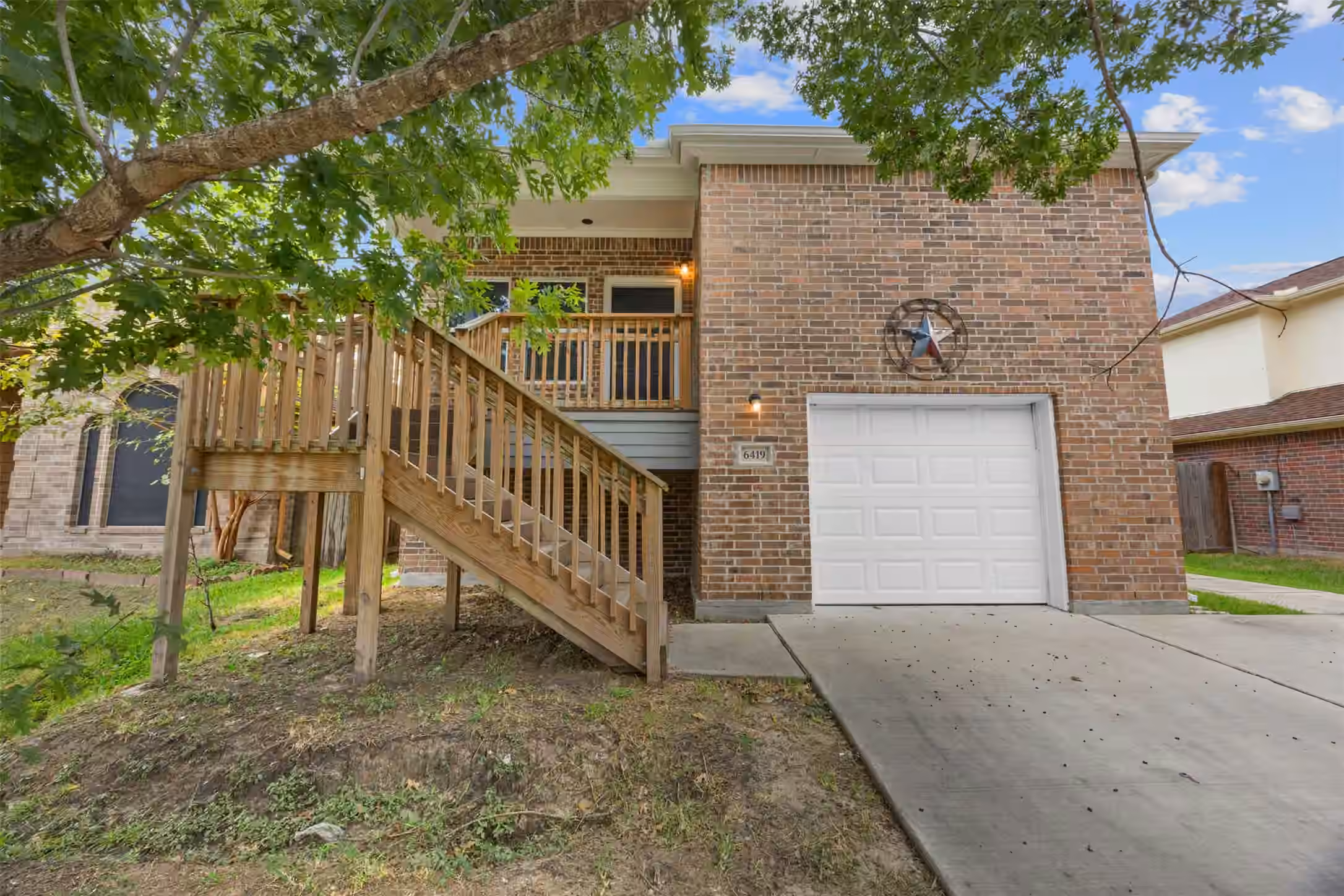 Photo 2 of 6419 Crim Court, Houston, TX