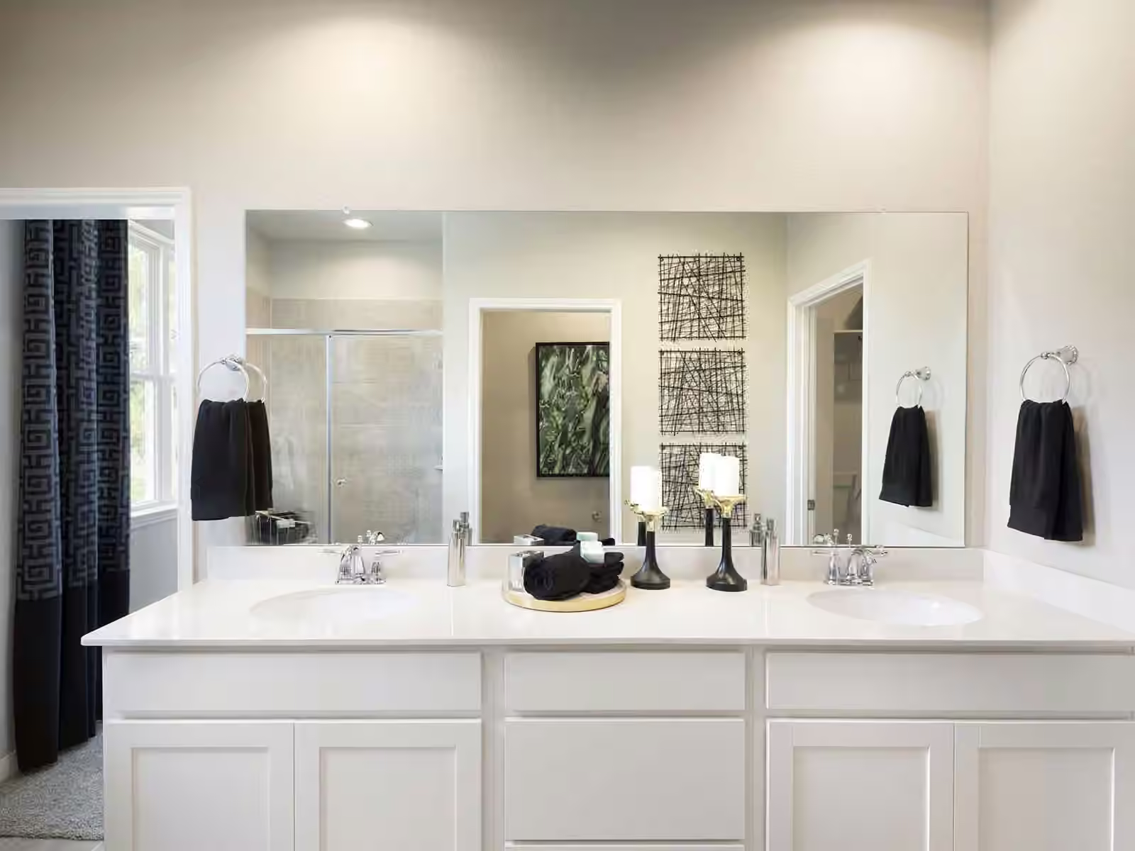 Photo 3 of 3217 Millwork Street, Houston, TX