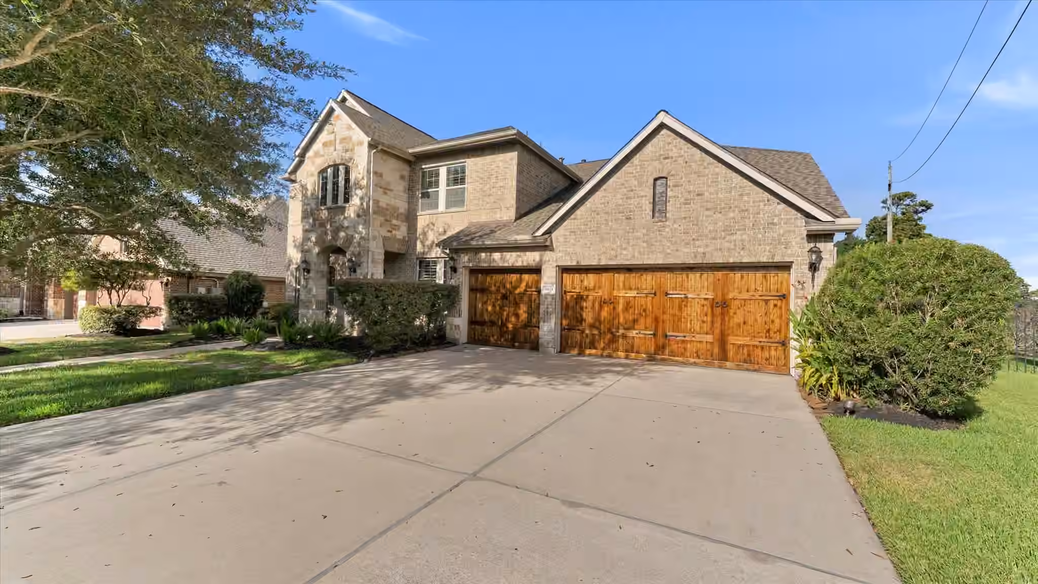 Photo 2 of 14111 Aspen Haze Lane, Humble, TX