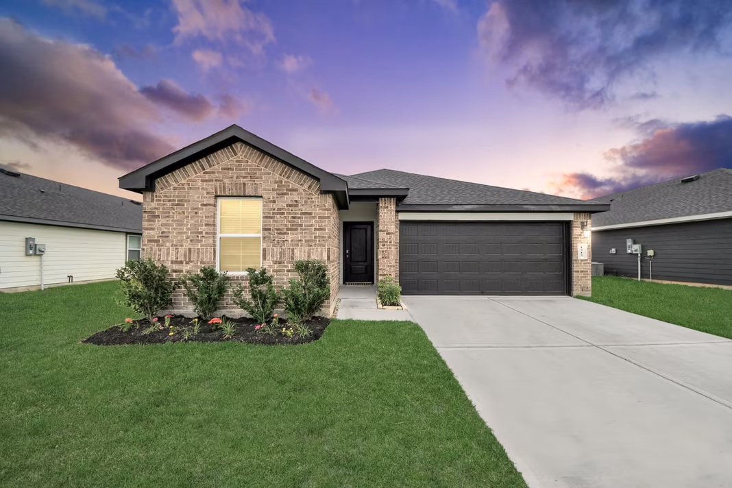 Photo of 1313 Bison View Lane, Sealy, TX 77474