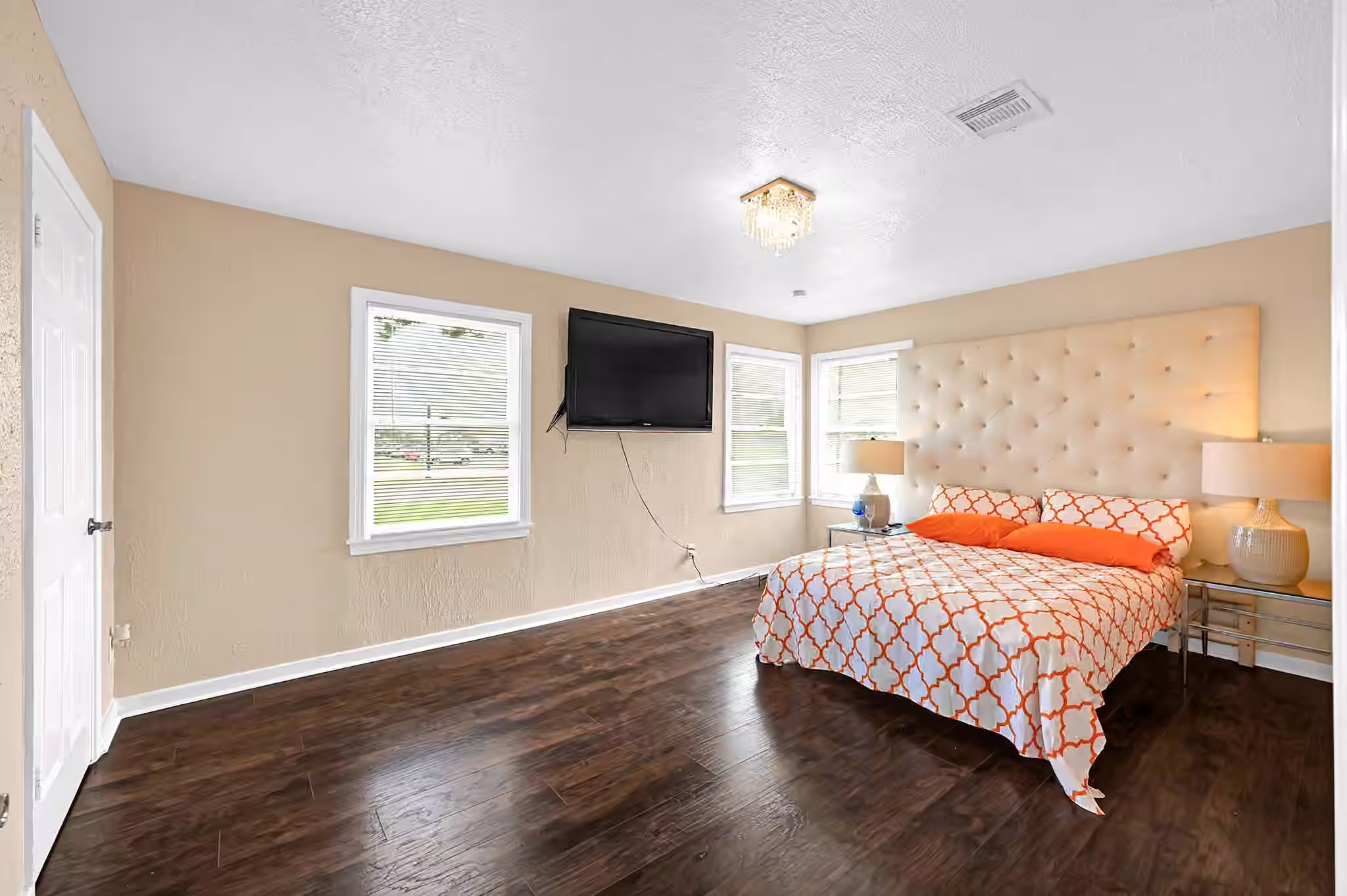 Photo 5 of 1603 5th Avenue N, Houston, TX
