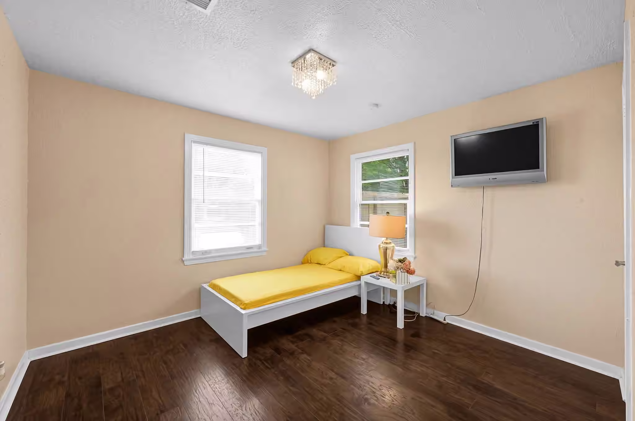 Photo 7 of 1603 5th Avenue N, Houston, TX