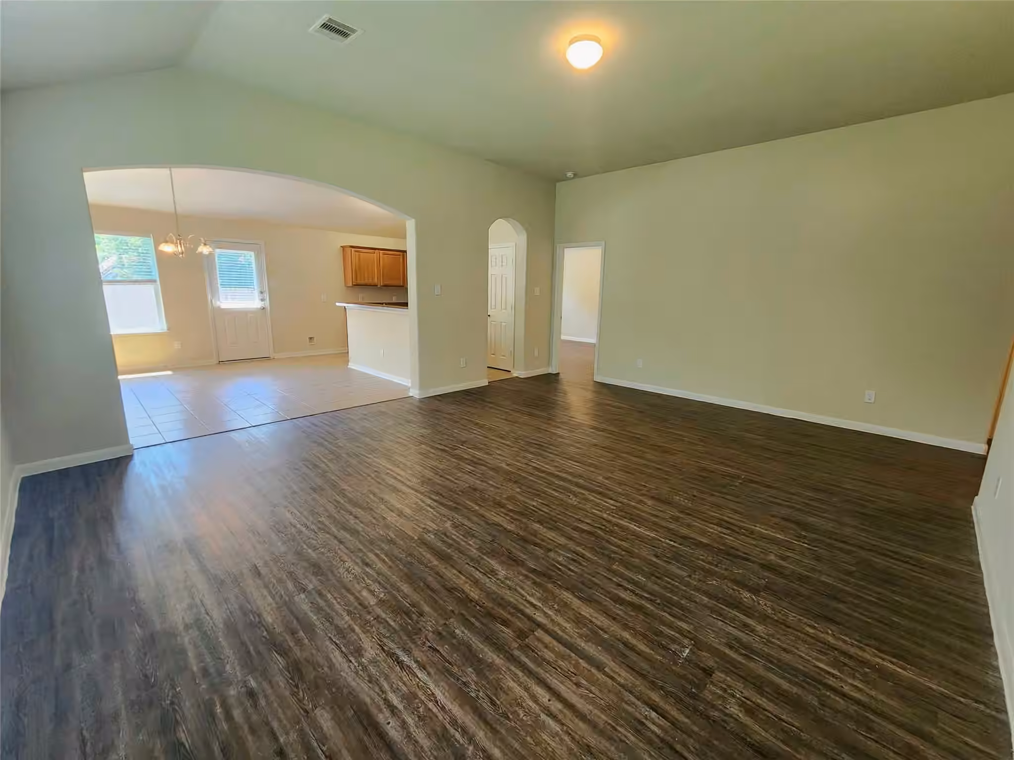 Photo 4 of 12443 Ridgecrest Drive, Willis, TX
