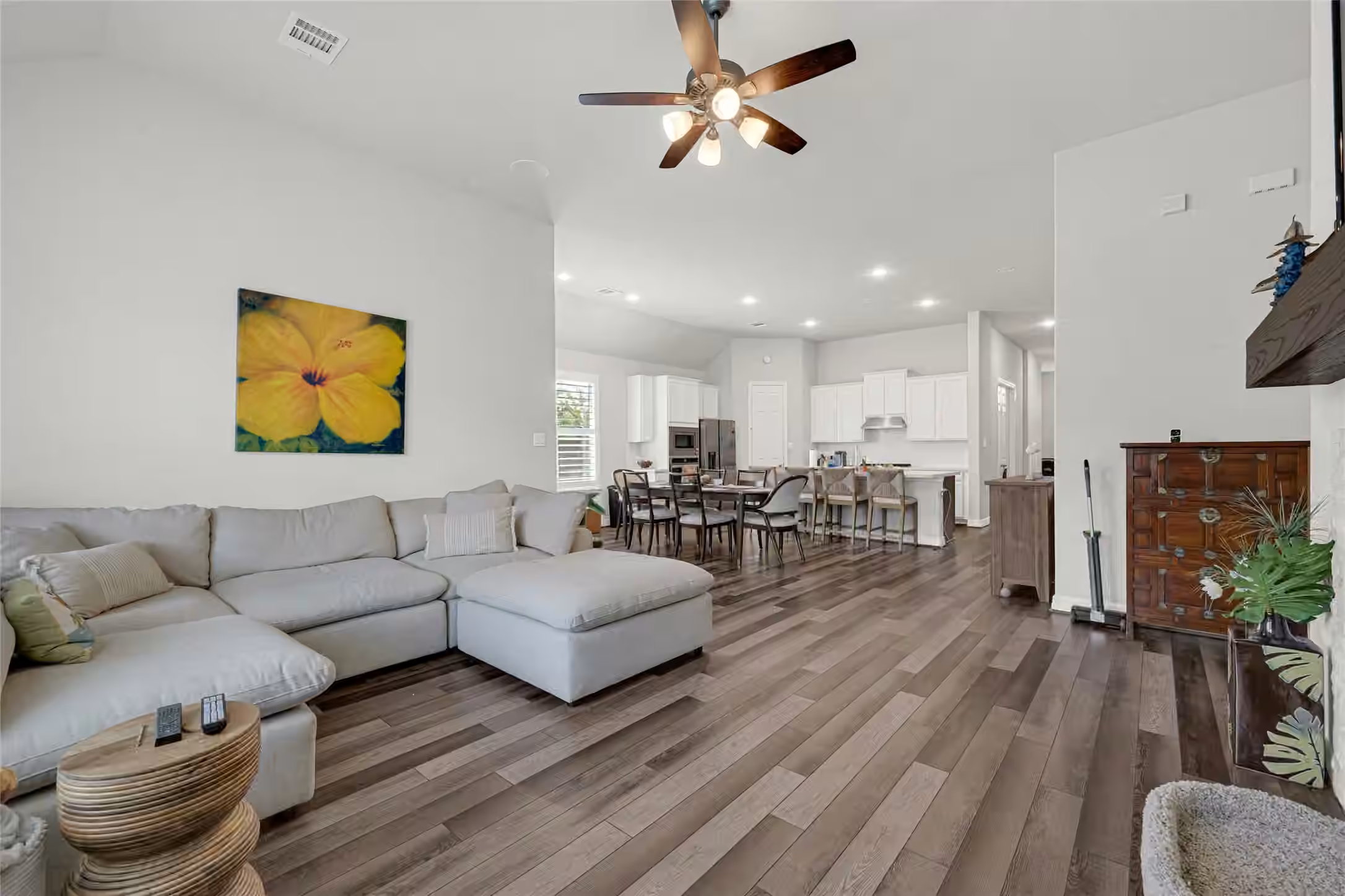 Photo 2 of 4415 Millstone Drive, Manvel, TX