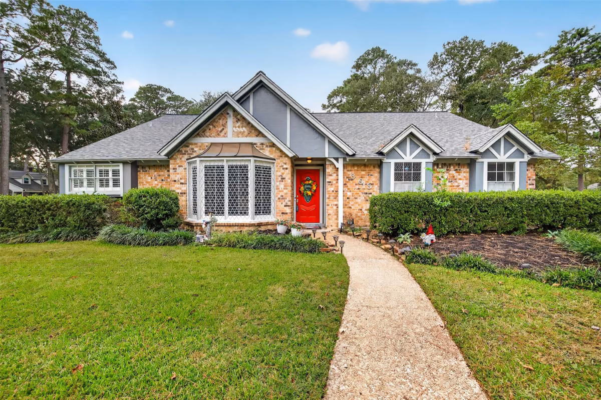 Photo of 303 Springwood Street, New Caney, TX 77357