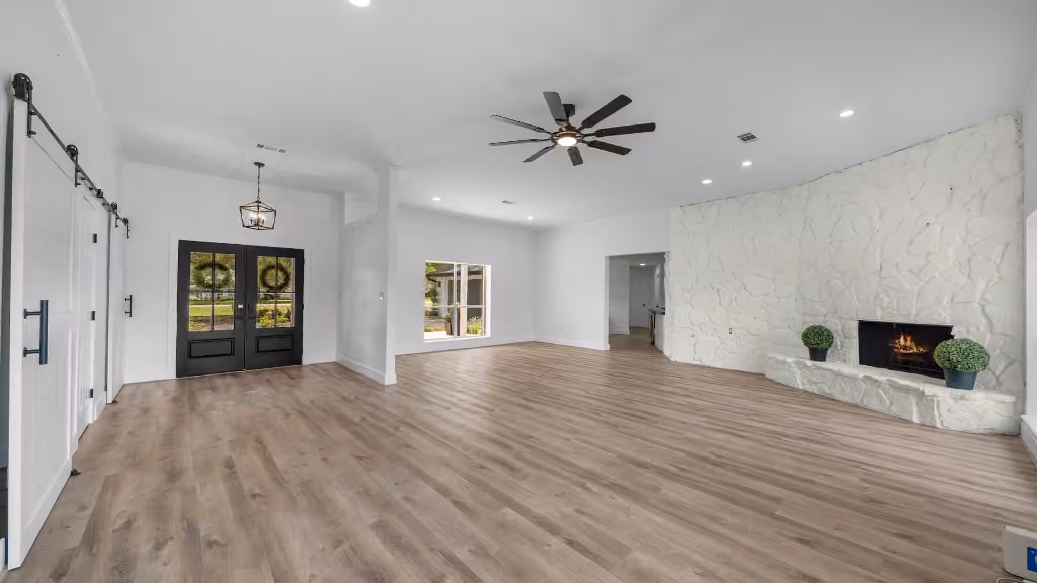 Photo 6 of 15502 Kitty Hawk Drive, Waller, TX