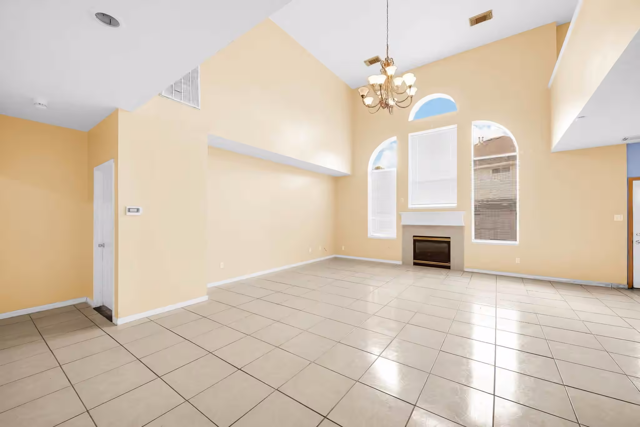 Photo 7 of 10822 Trail Ridge Drive, Houston, TX