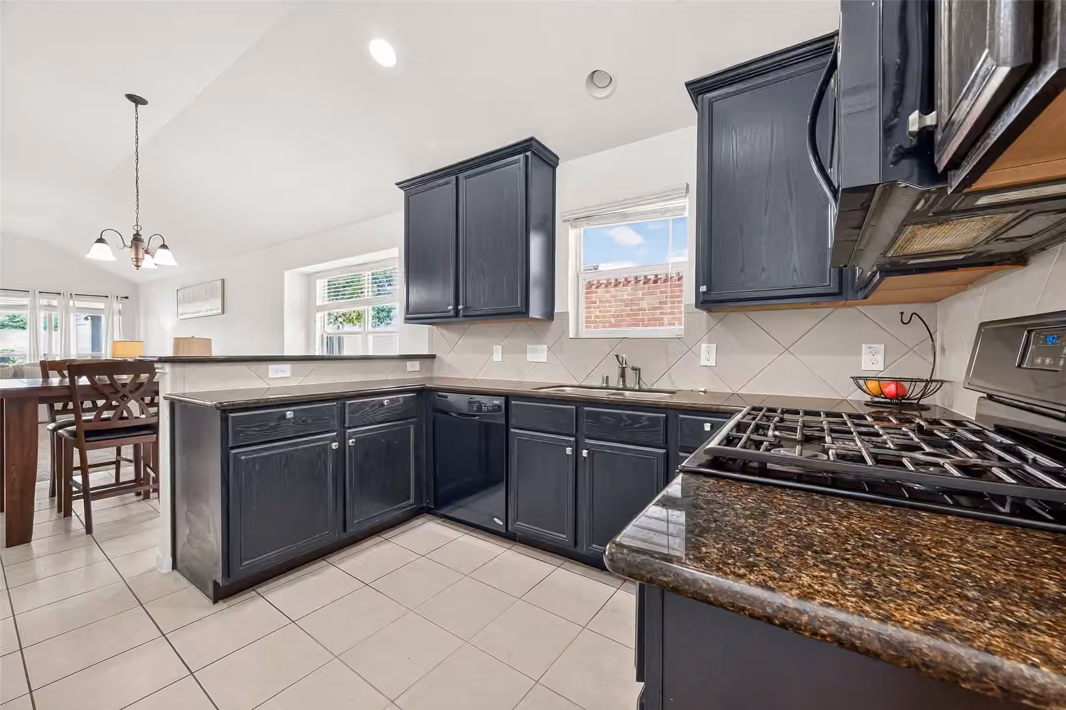 Photo 4 of 2534 Seahorse Bend Drive, Katy, TX