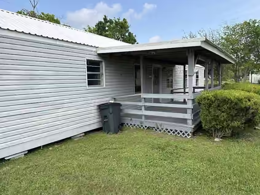 Photo 2 of 15020 S Baylan Street, Santa Fe, TX