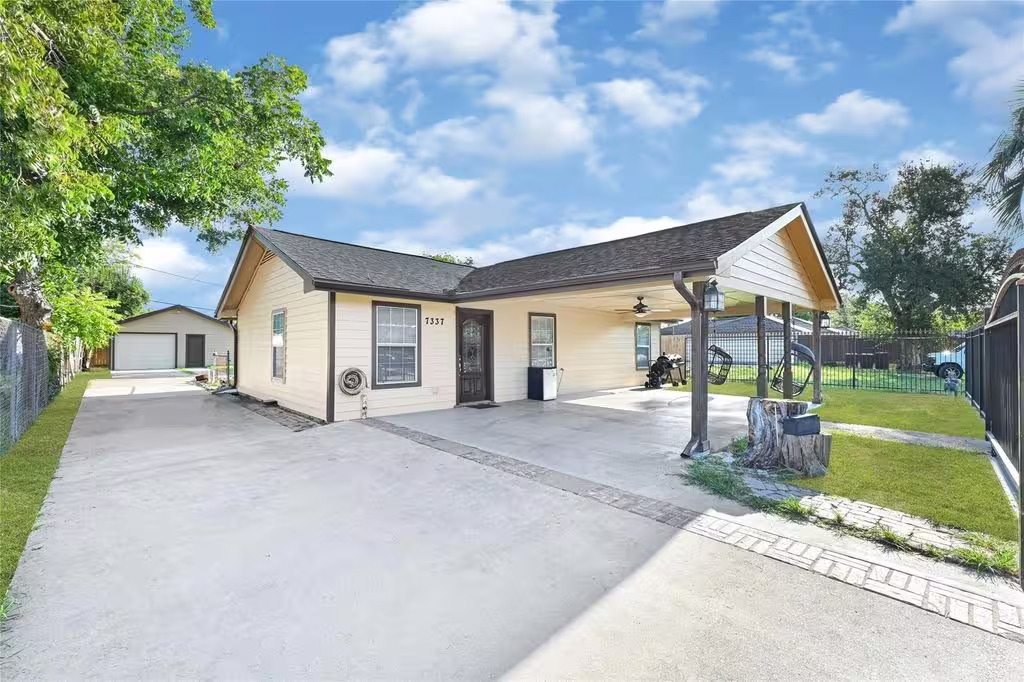 Photo 2 of 7337 Miley Street, Houston, TX