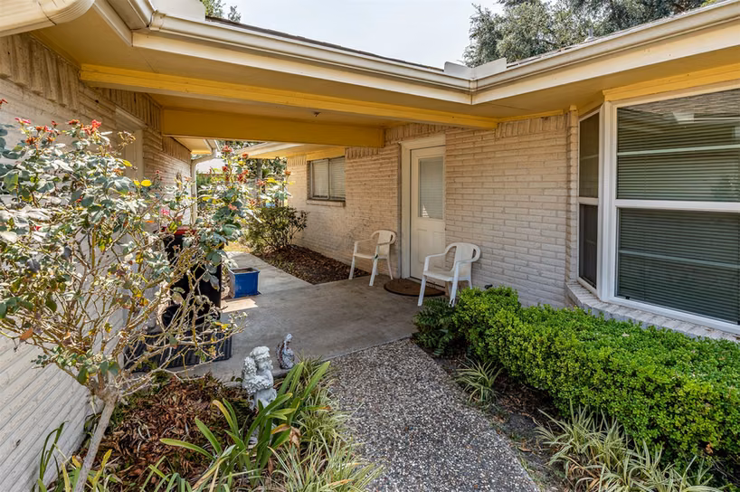 Photo 3 of 803 Sharon Lane, Baytown, TX