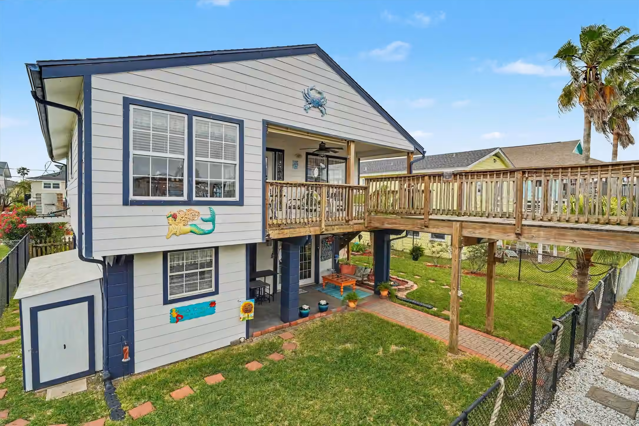 Photo 5 of 192 Barracuda Street, Bayou Vista, TX