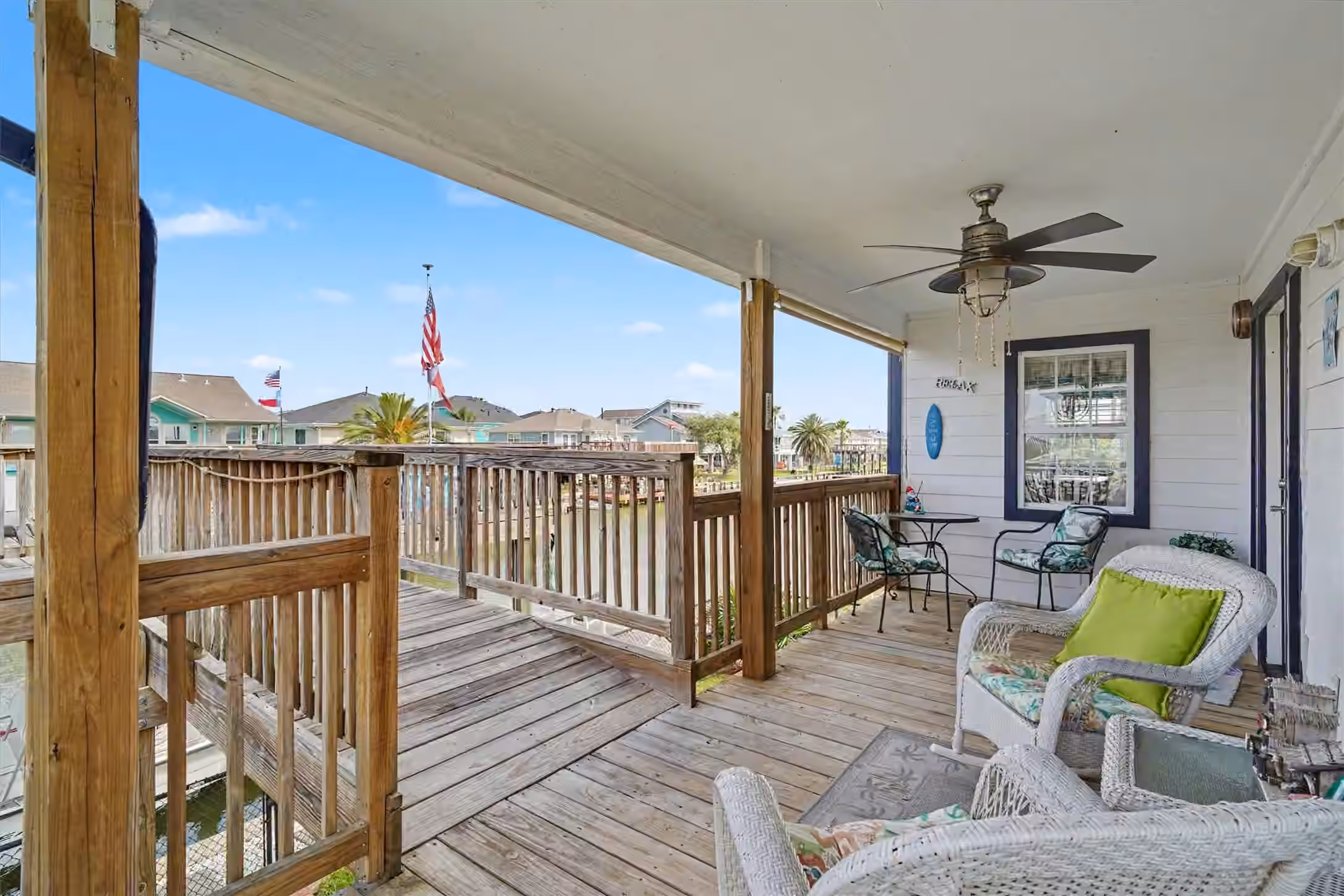 Photo 6 of 192 Barracuda Street, Bayou Vista, TX