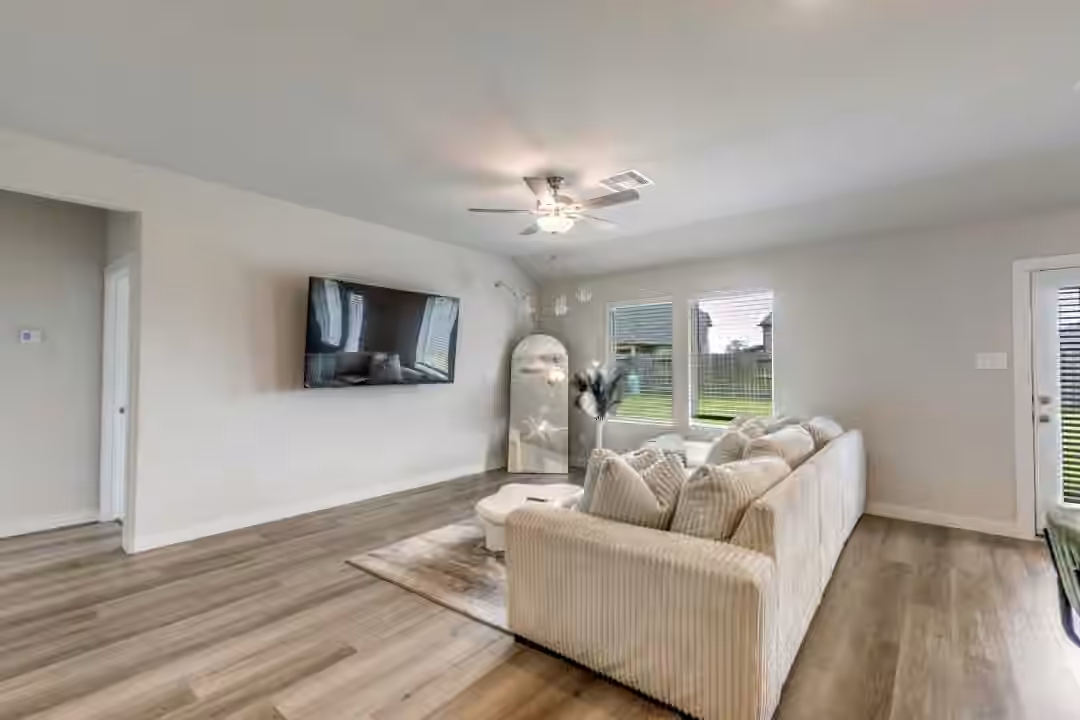 Photo 7 of 1318 Cascade Hills Drive, Rosharon, TX