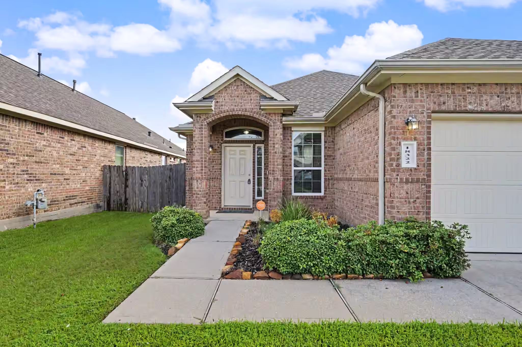 Photo 3 of 18322 Tacoma Ridge Drive, Tomball, TX