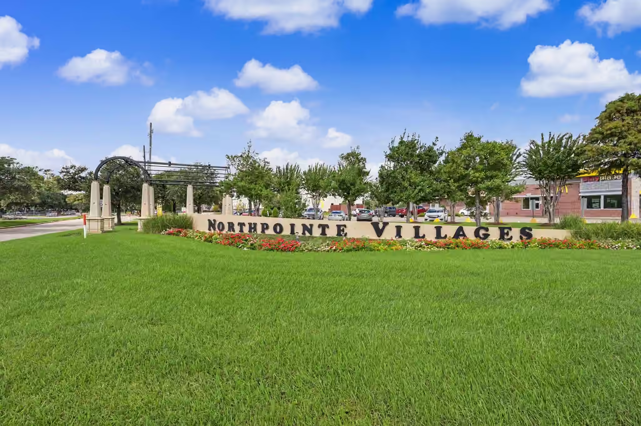 Photo 6 of 18322 Tacoma Ridge Drive, Tomball, TX