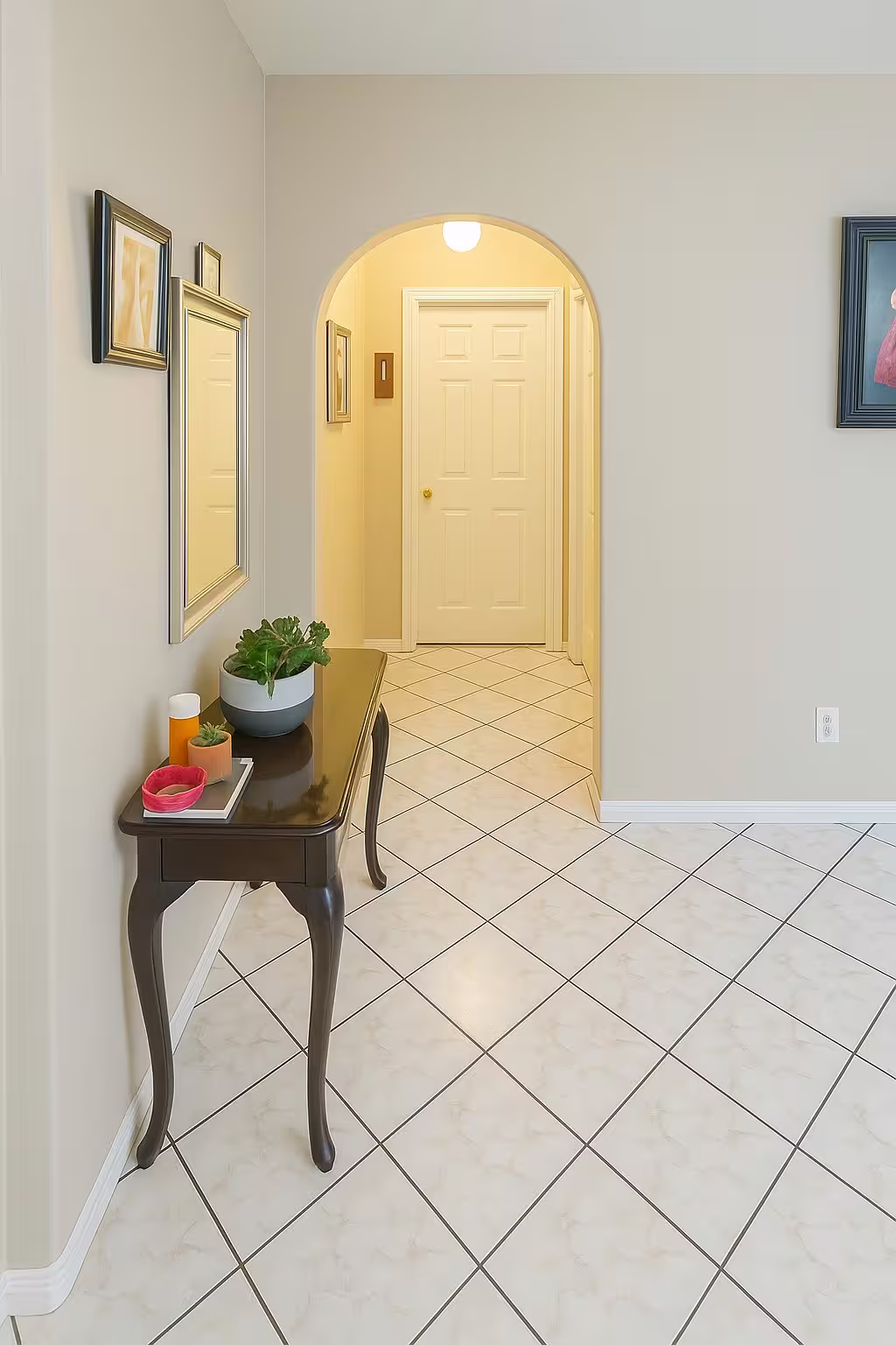 Photo 5 of 3335 Bandell Drive, Houston, TX