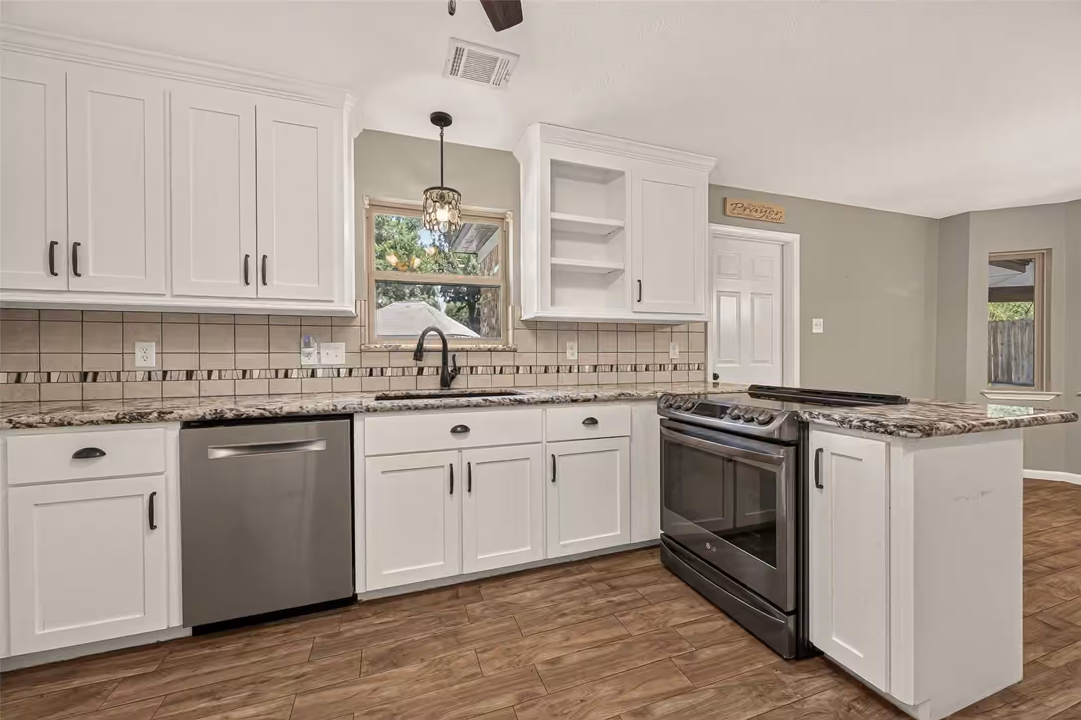 Photo of 5414 Crown Colony, Houston, TX