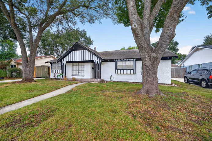 Photo 4 of 6038 Cartagena Street, Houston, TX