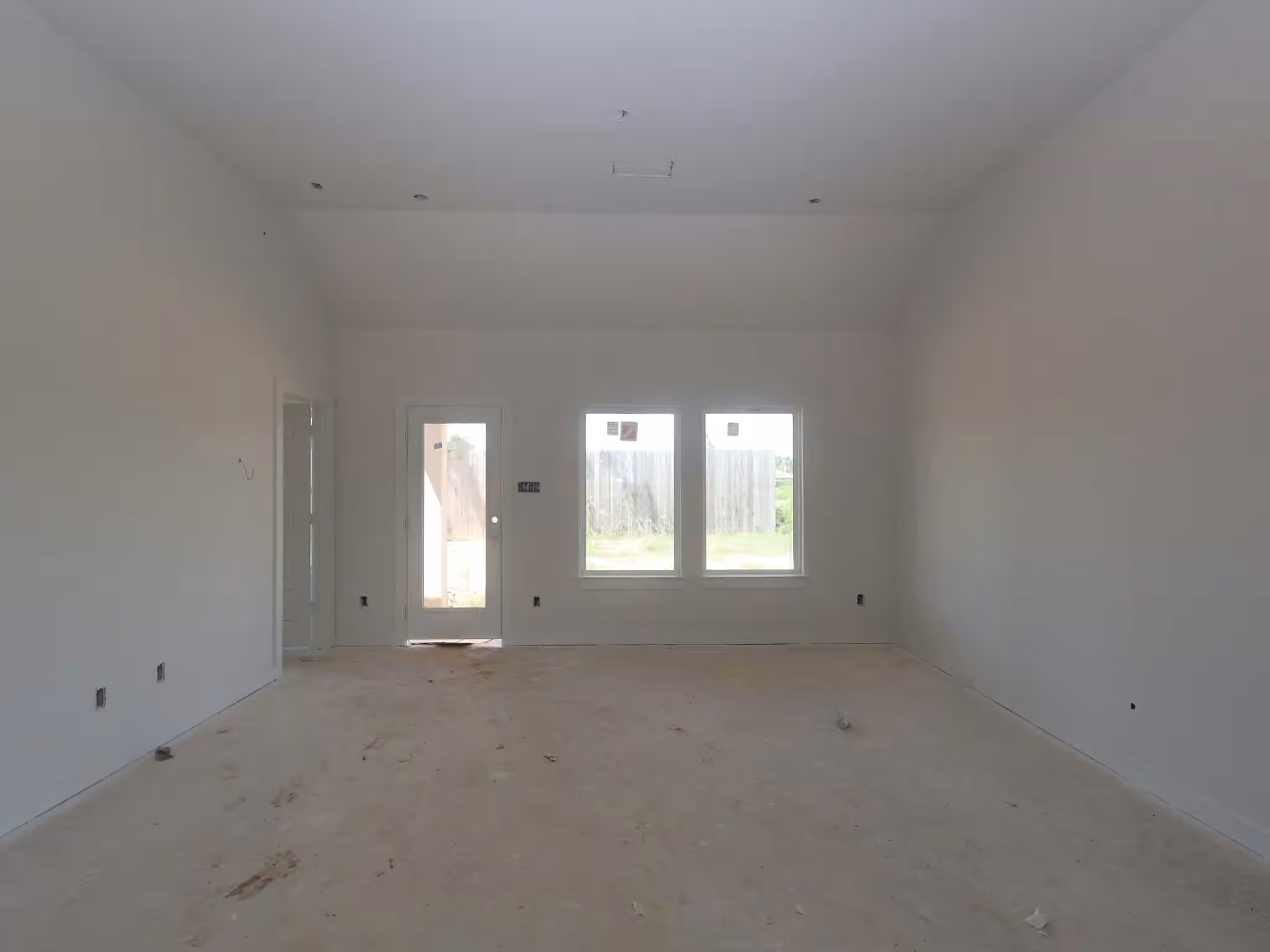 Photo 6 of 220 Hazy Pines Lane, Willis, TX