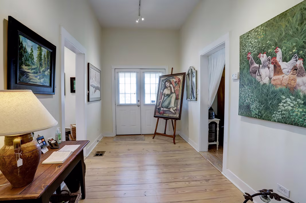 Photo 4 of 108 N Washington Street, Round Top, TX