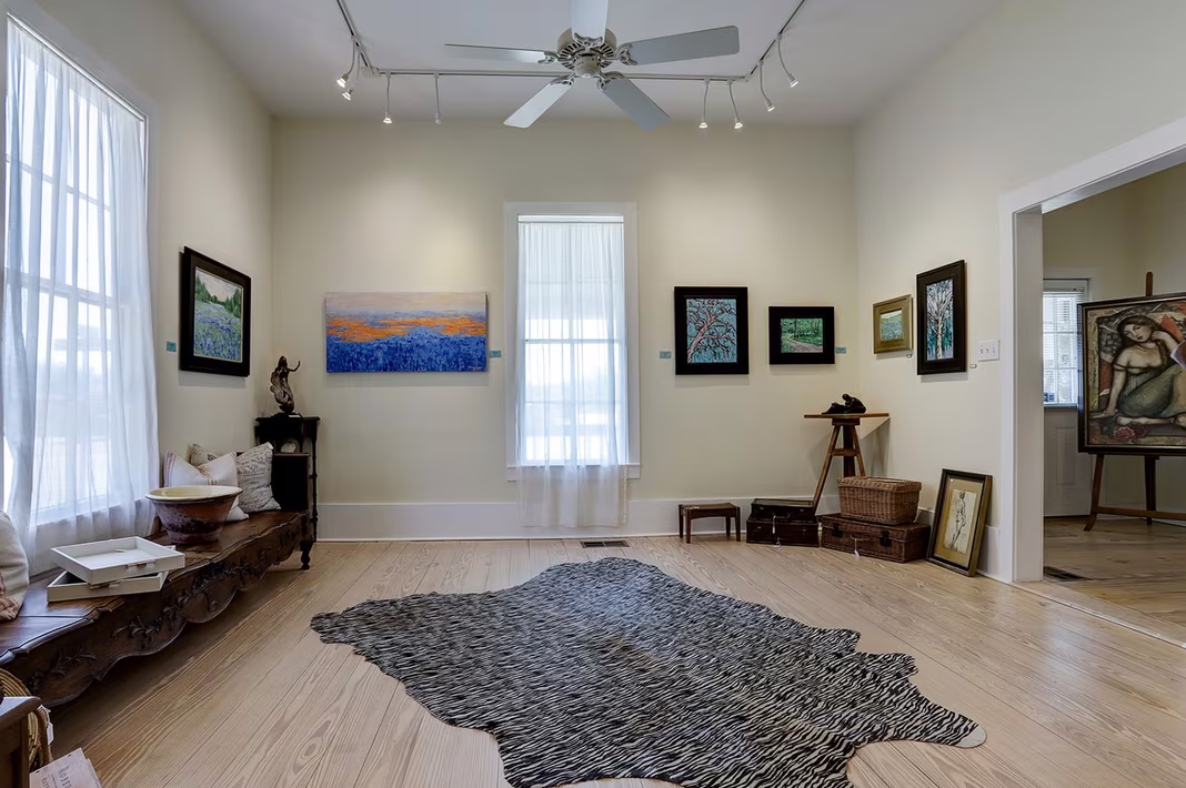 Photo 6 of 108 N Washington Street, Round Top, TX