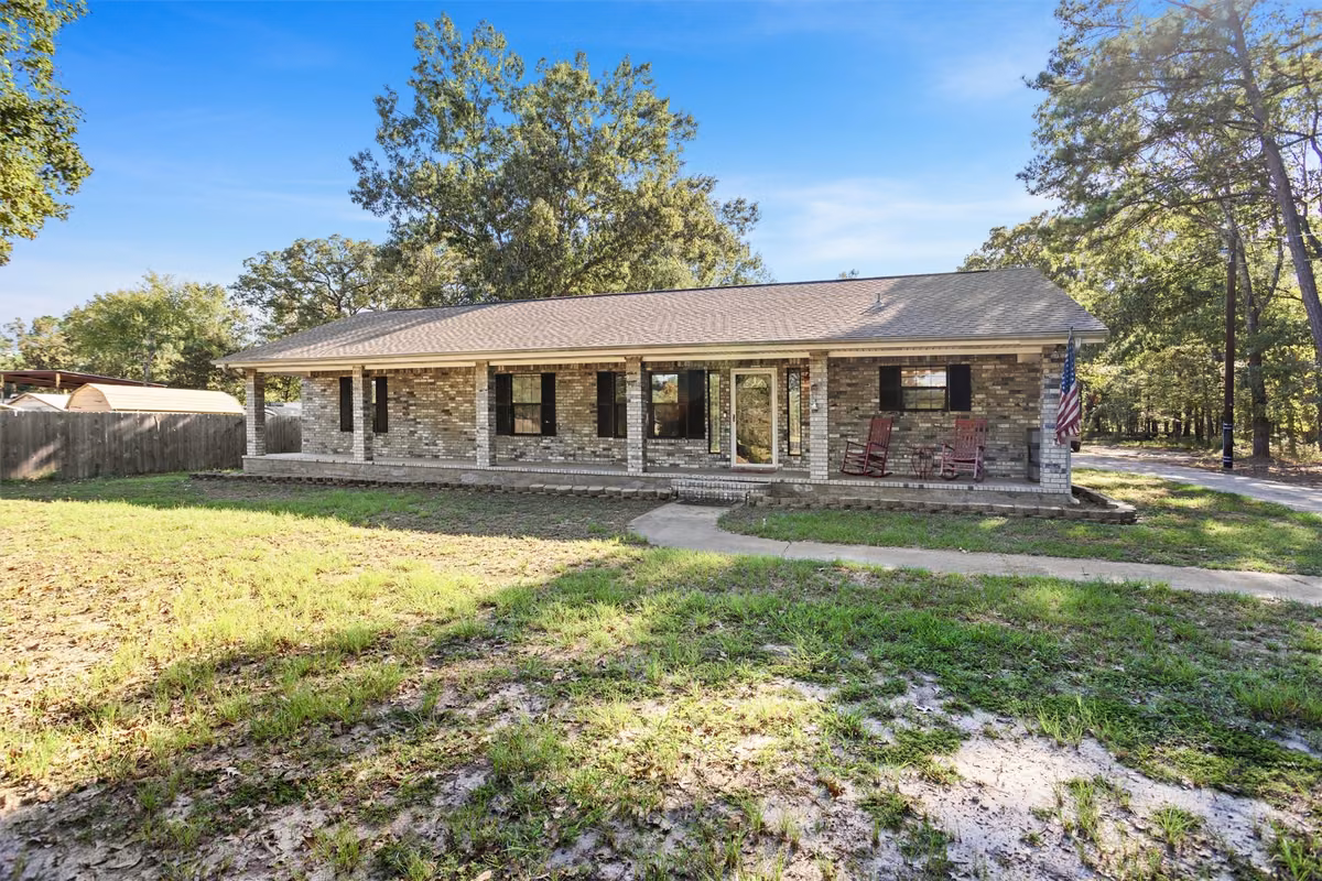 Photo of 2082 Fm 356, Trinity, TX 75862