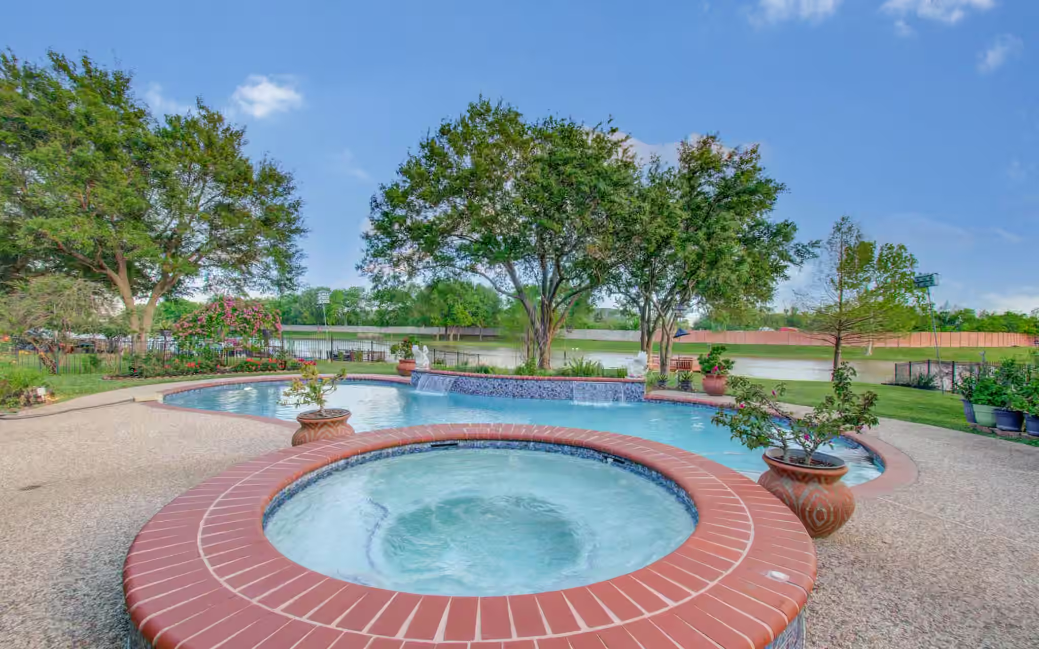 Photo of 314 Bridge Crest Boulevard, Houston, TX 77082