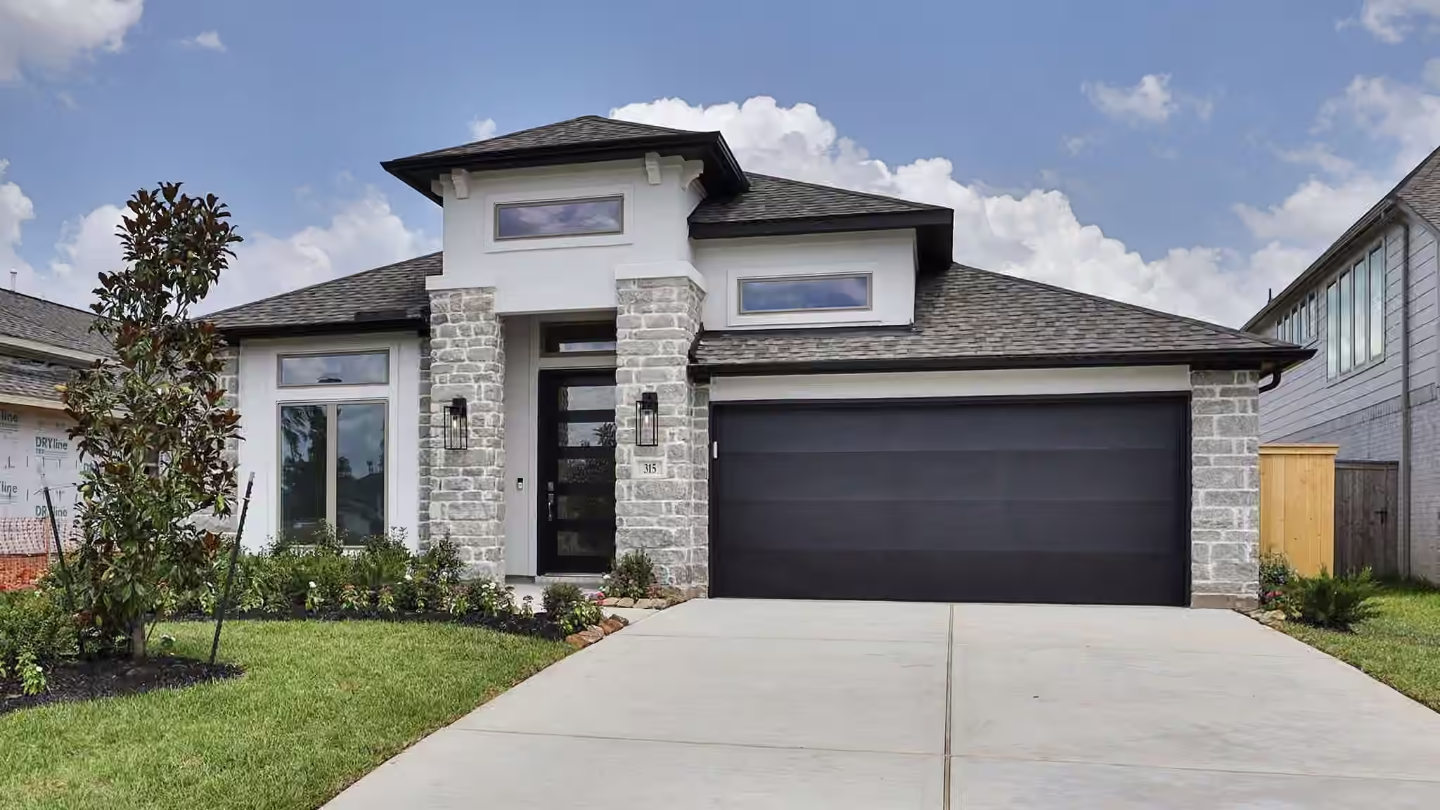 Photo of 315 Texoma Plains Drive, Conroe, TX