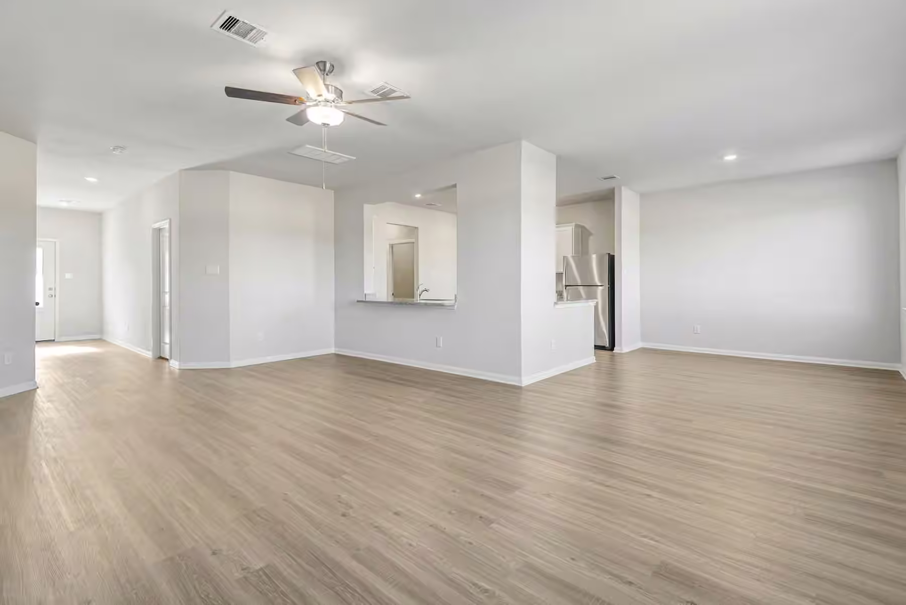 Photo 3 of 23119 Gowen Cypress Drive, Hockley, TX