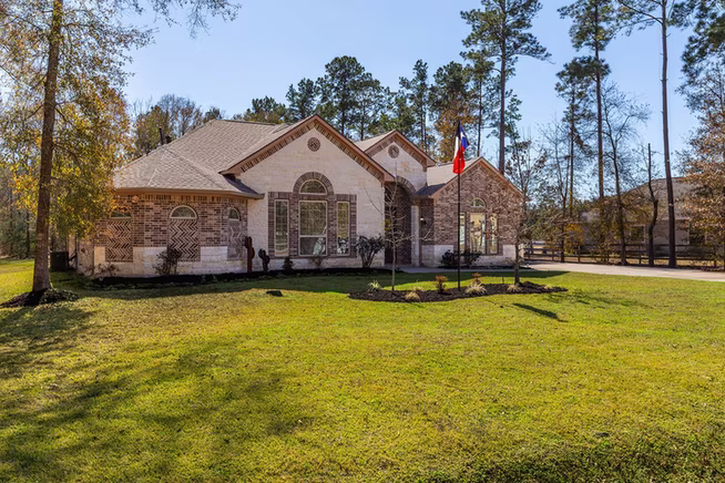 Photo 2 of 27688 Rio Blanco Drive, Splendora, TX
