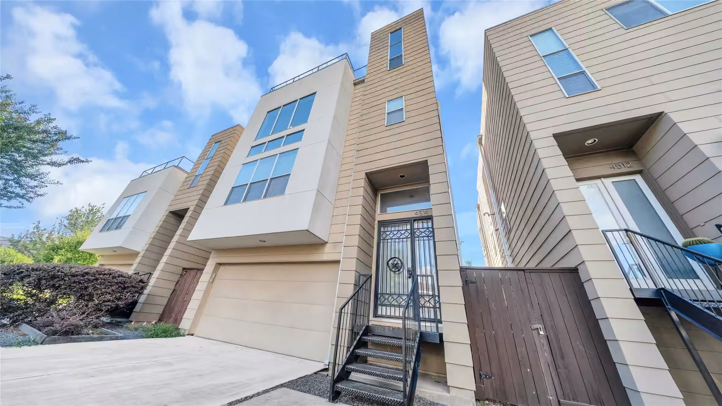 Photo 3 of 4514 Jackson Street, Houston, TX
