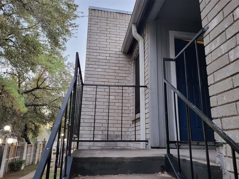 Photo of 9700 Leawood Boulevard 306, Houston, TX