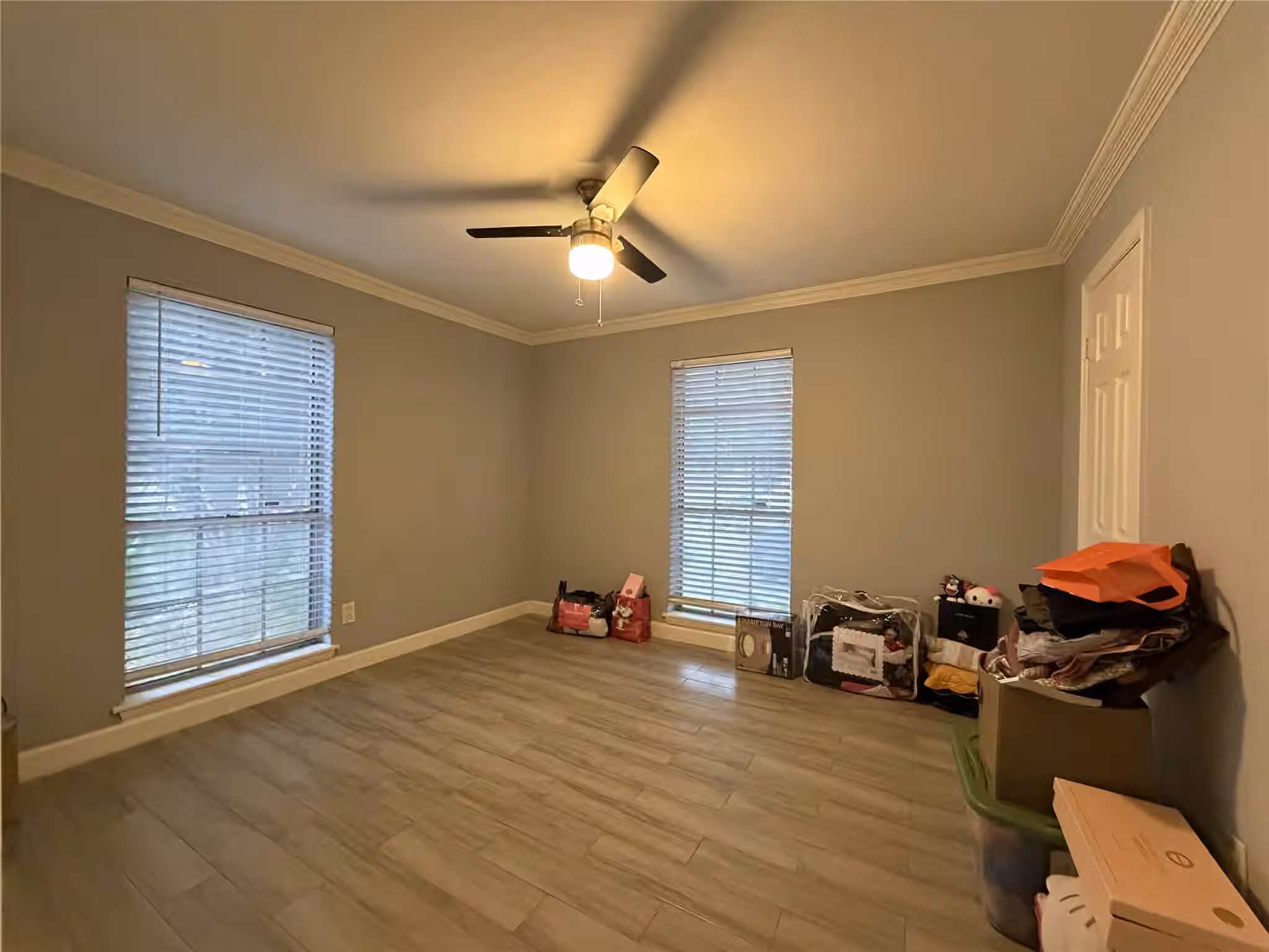 Photo 7 of 7703 Moonmist B, Houston, TX