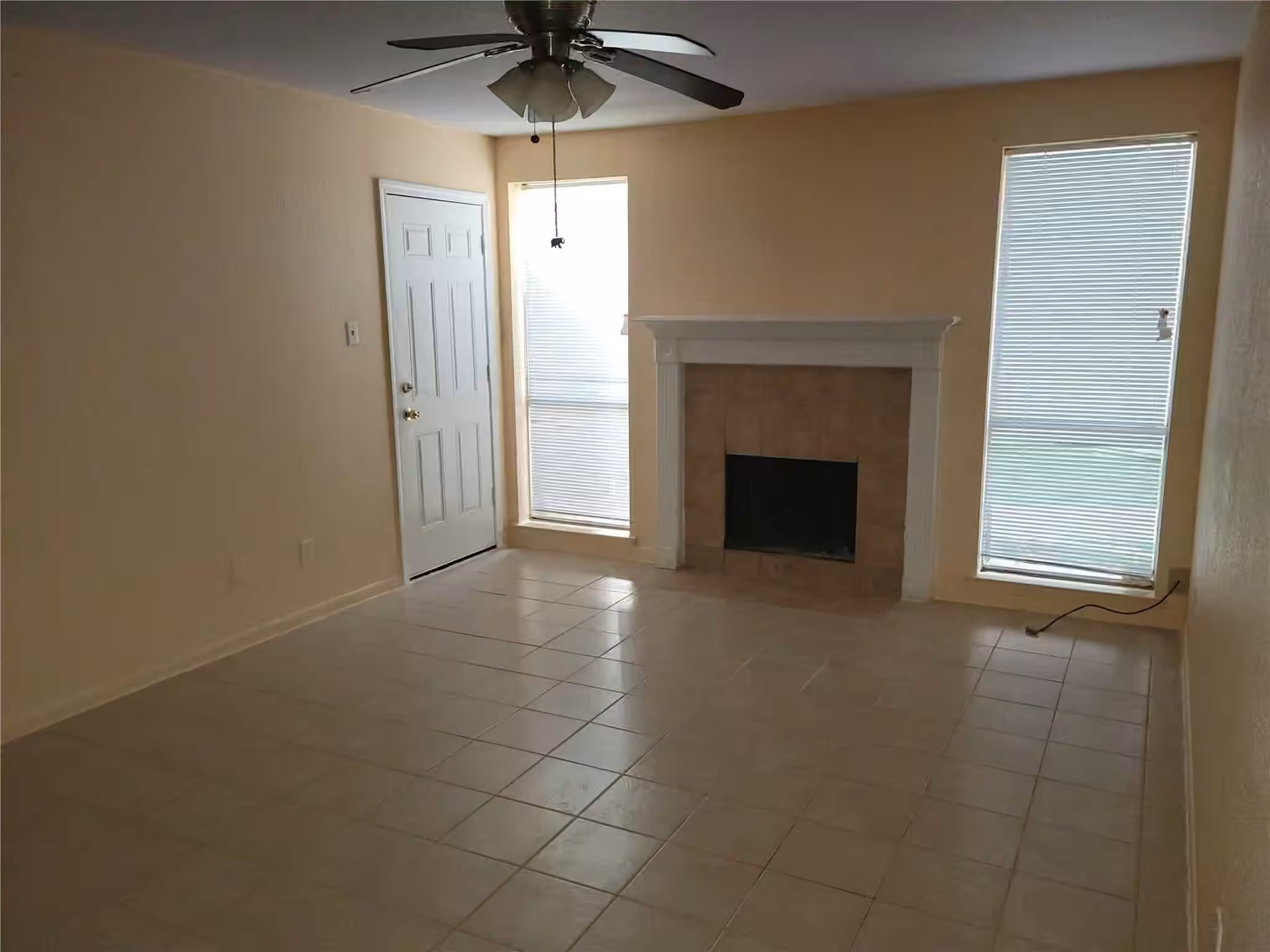 Photo 2 of 10211 Sugar Branch Drive 485, Houston, TX