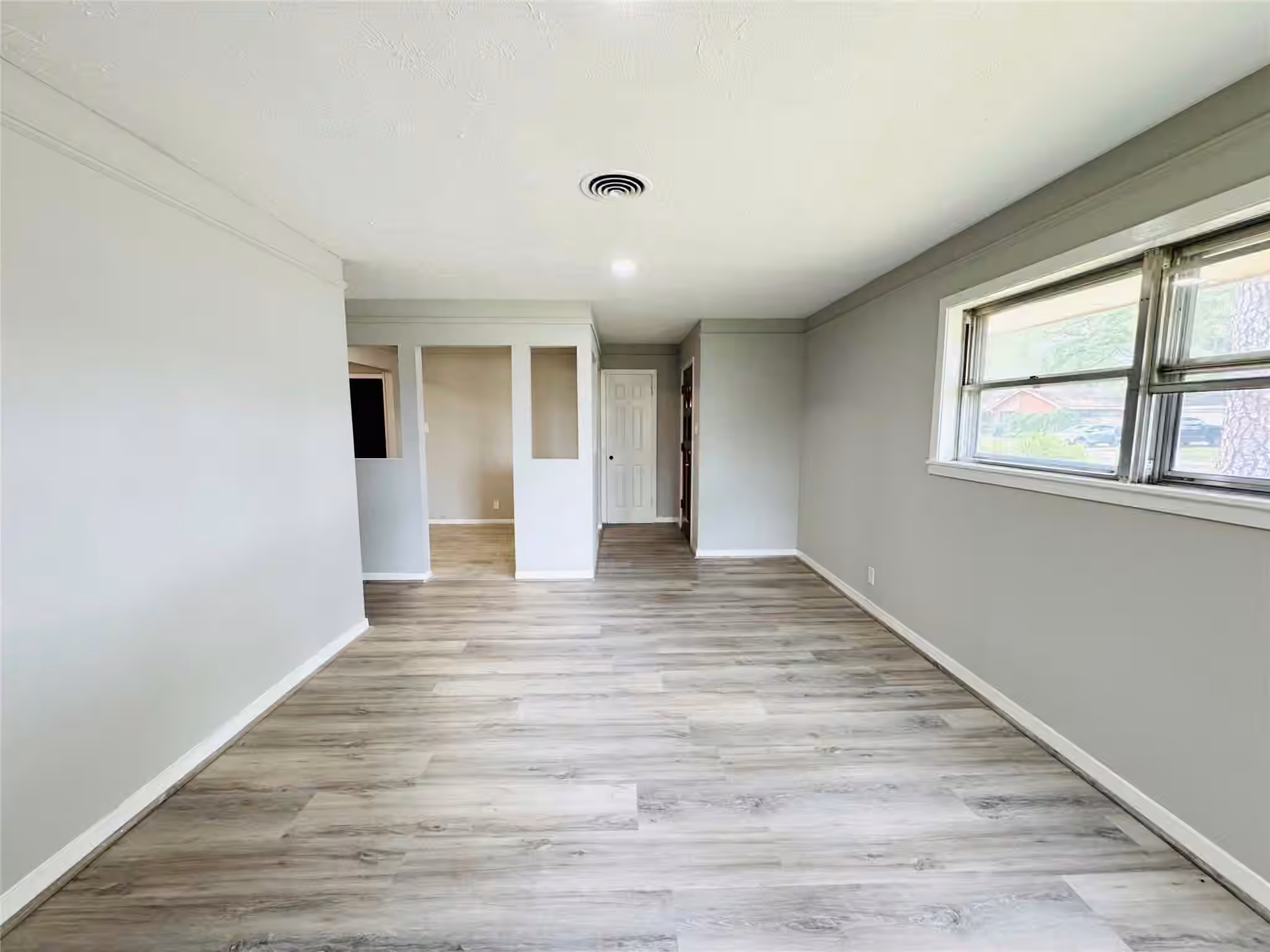 Photo 4 of 7905 Turquoise Lane, Houston, TX