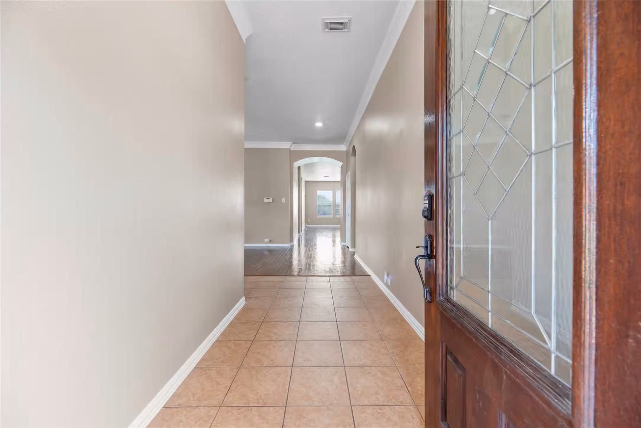 Photo 4 of 8931 Henrico Lane, Rosenberg, TX