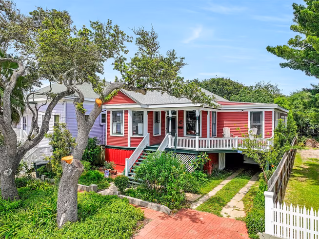 Photo of 1518 21st Street, Galveston, TX