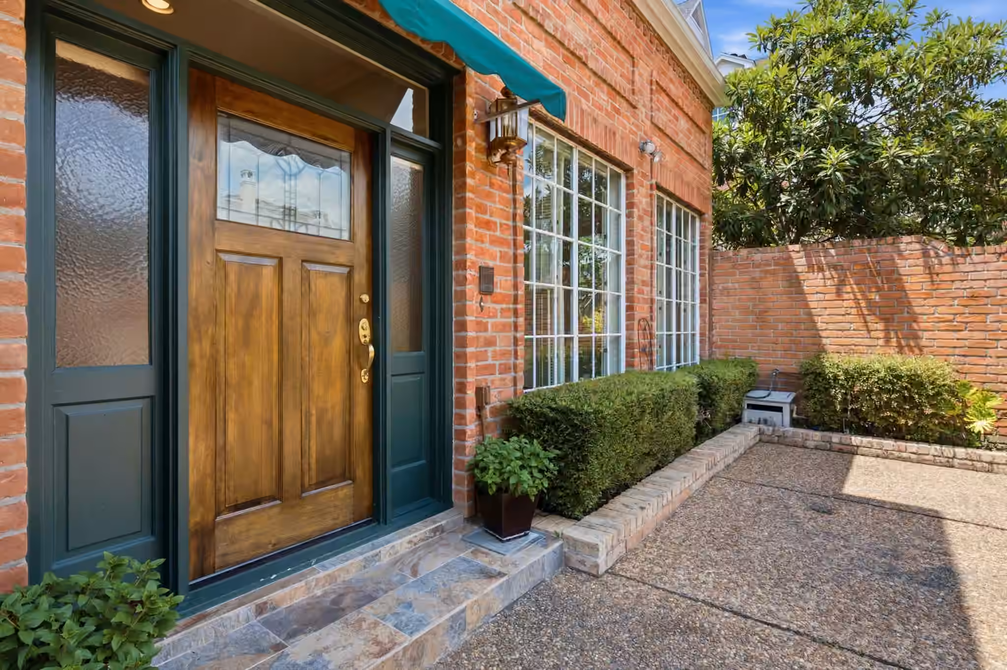 Photo of 1422 Nantucket Drive A, Houston, TX