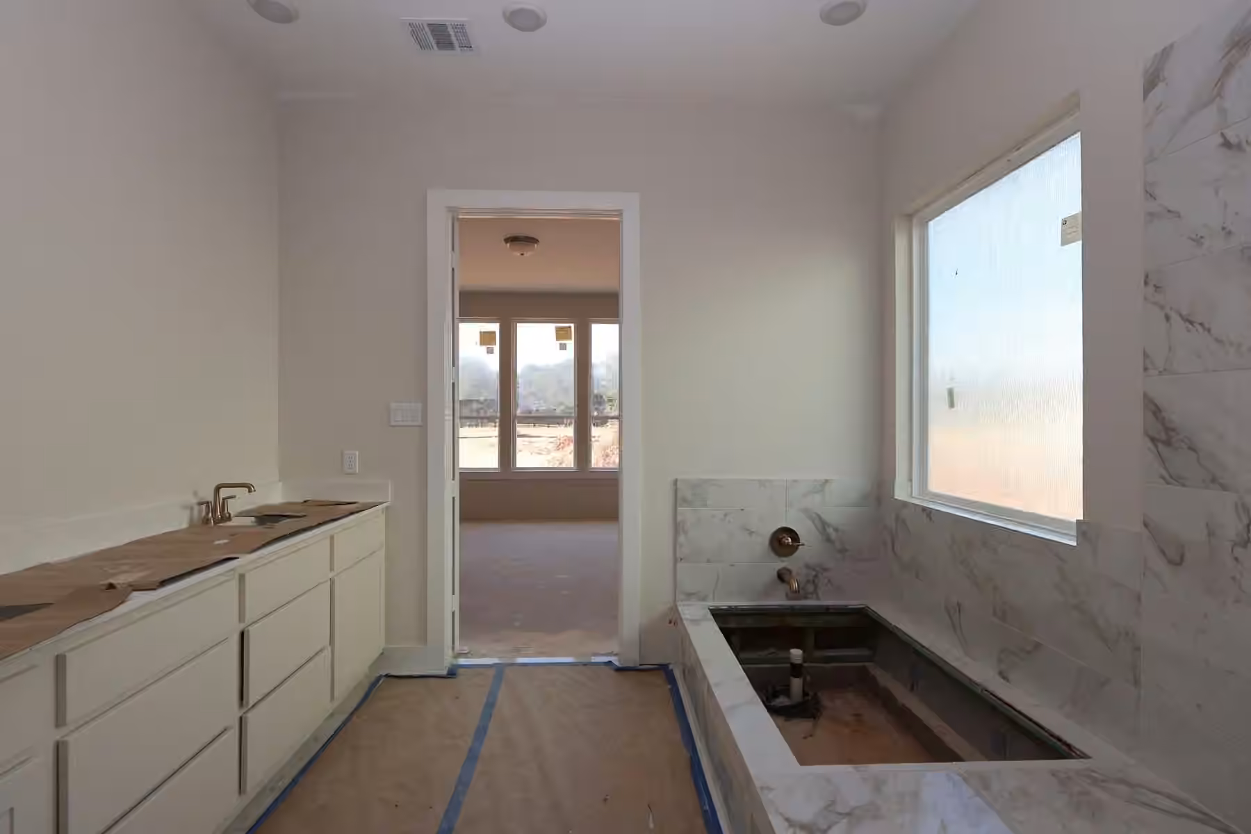 Photo 5 of 14924 Clover Meadow Lane, Montgomery, TX