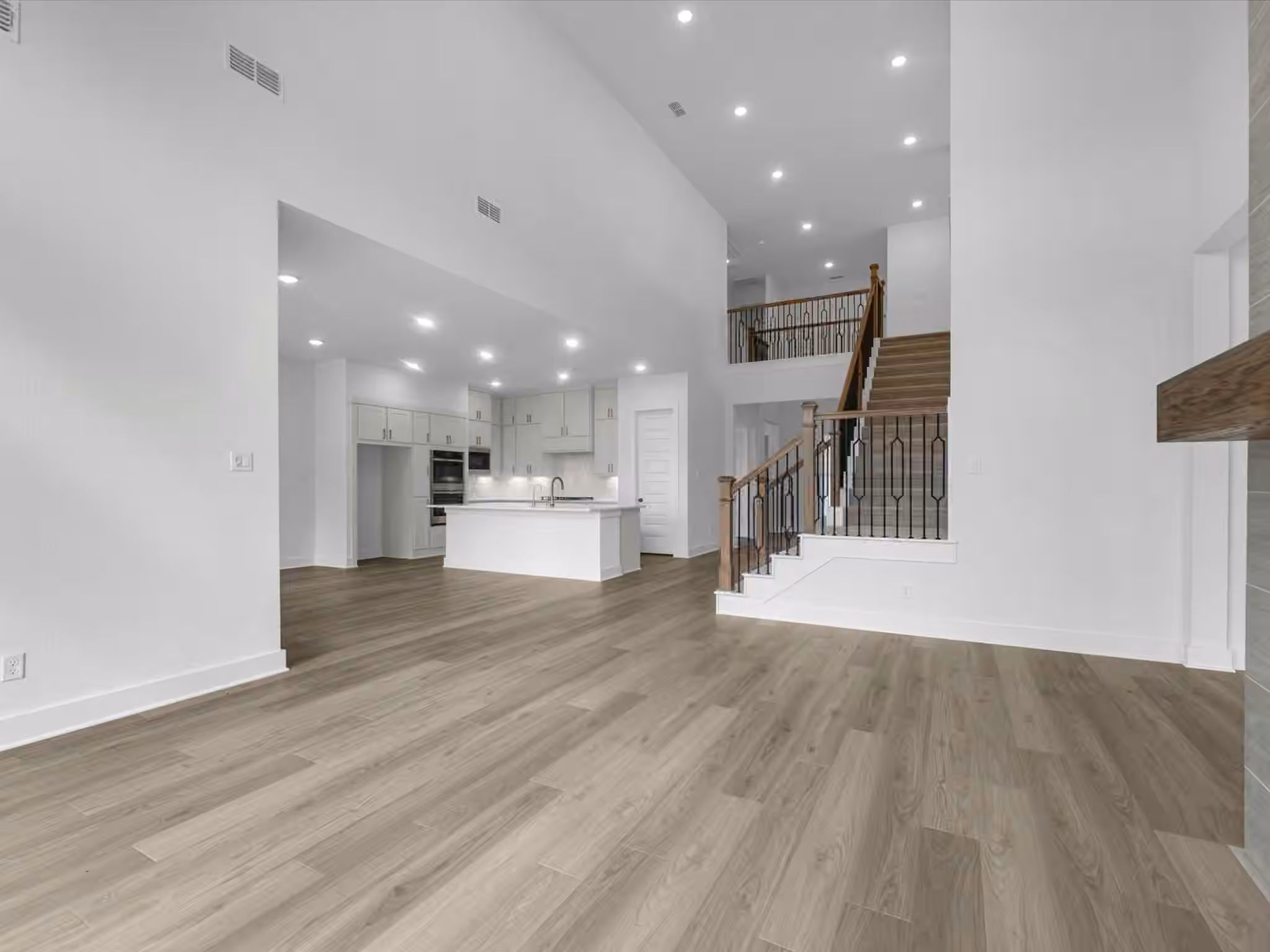 Photo 5 of 32019 Cascade Ridge Drive, Fulshear, TX