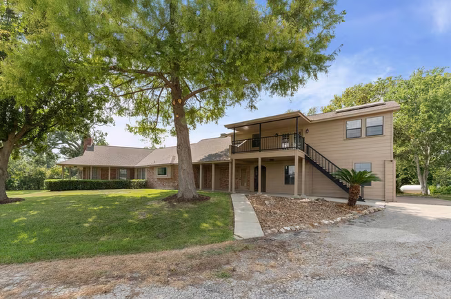 Photo of 1101 Baker Road, Rosenberg, TX