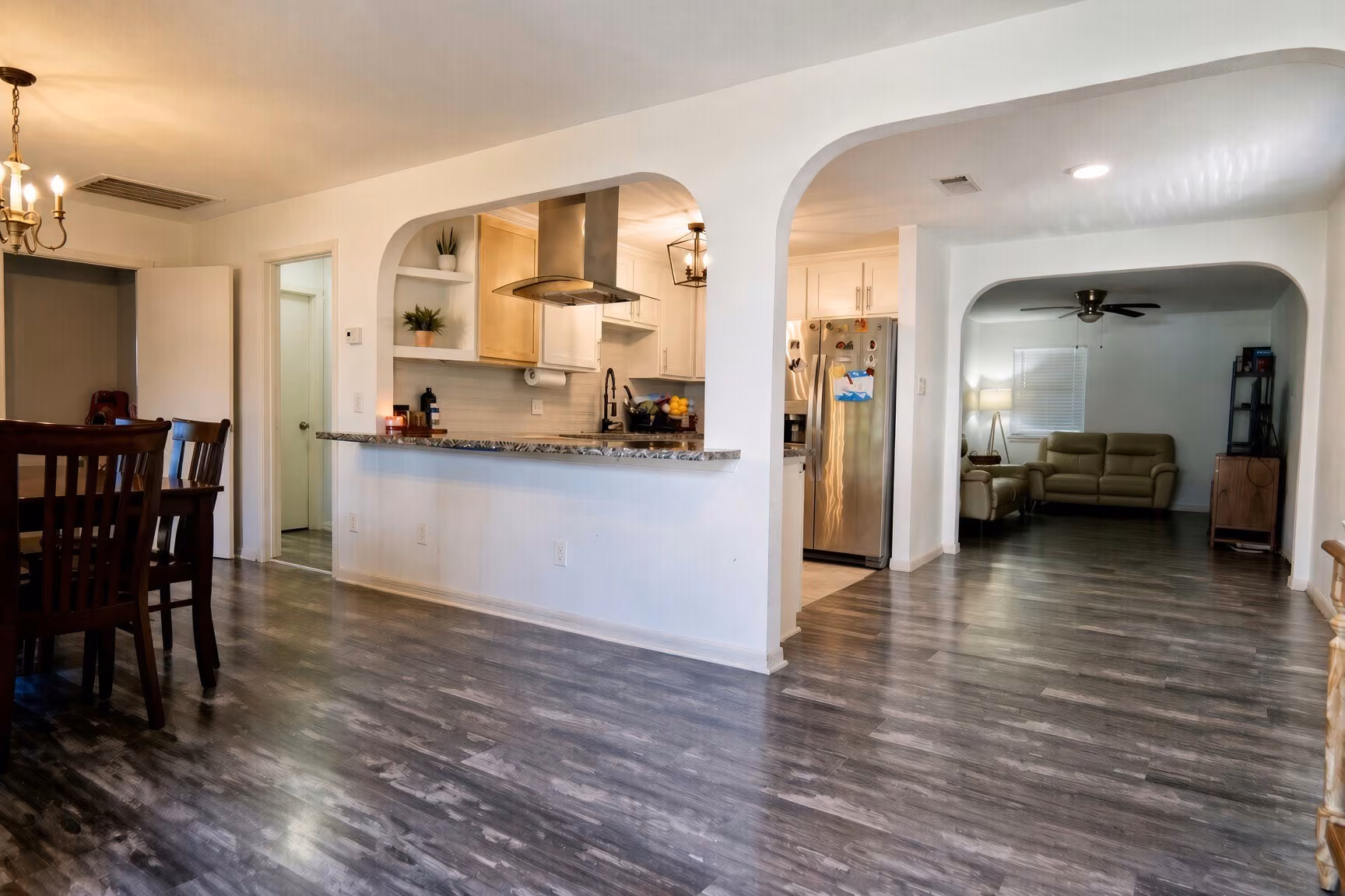 Photo 3 of 4031 Castor Street, Houston, TX