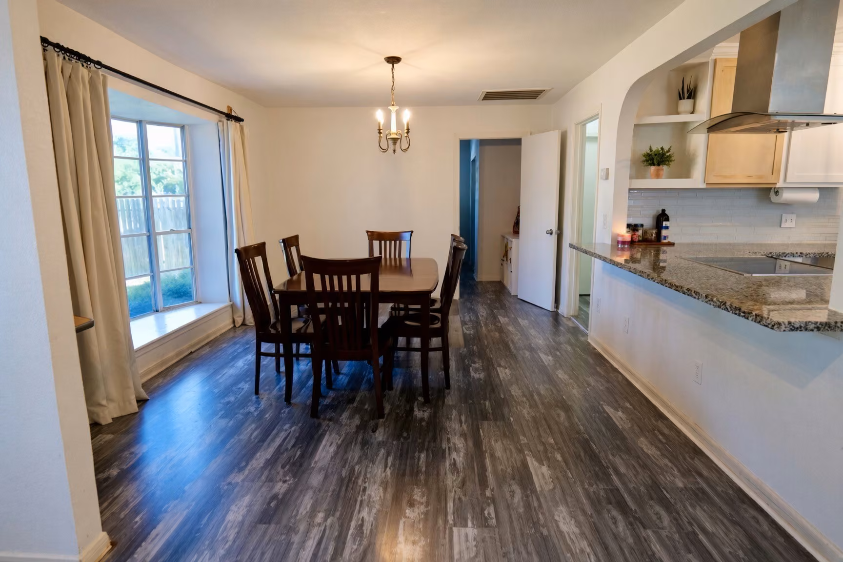 Photo 4 of 4031 Castor Street, Houston, TX