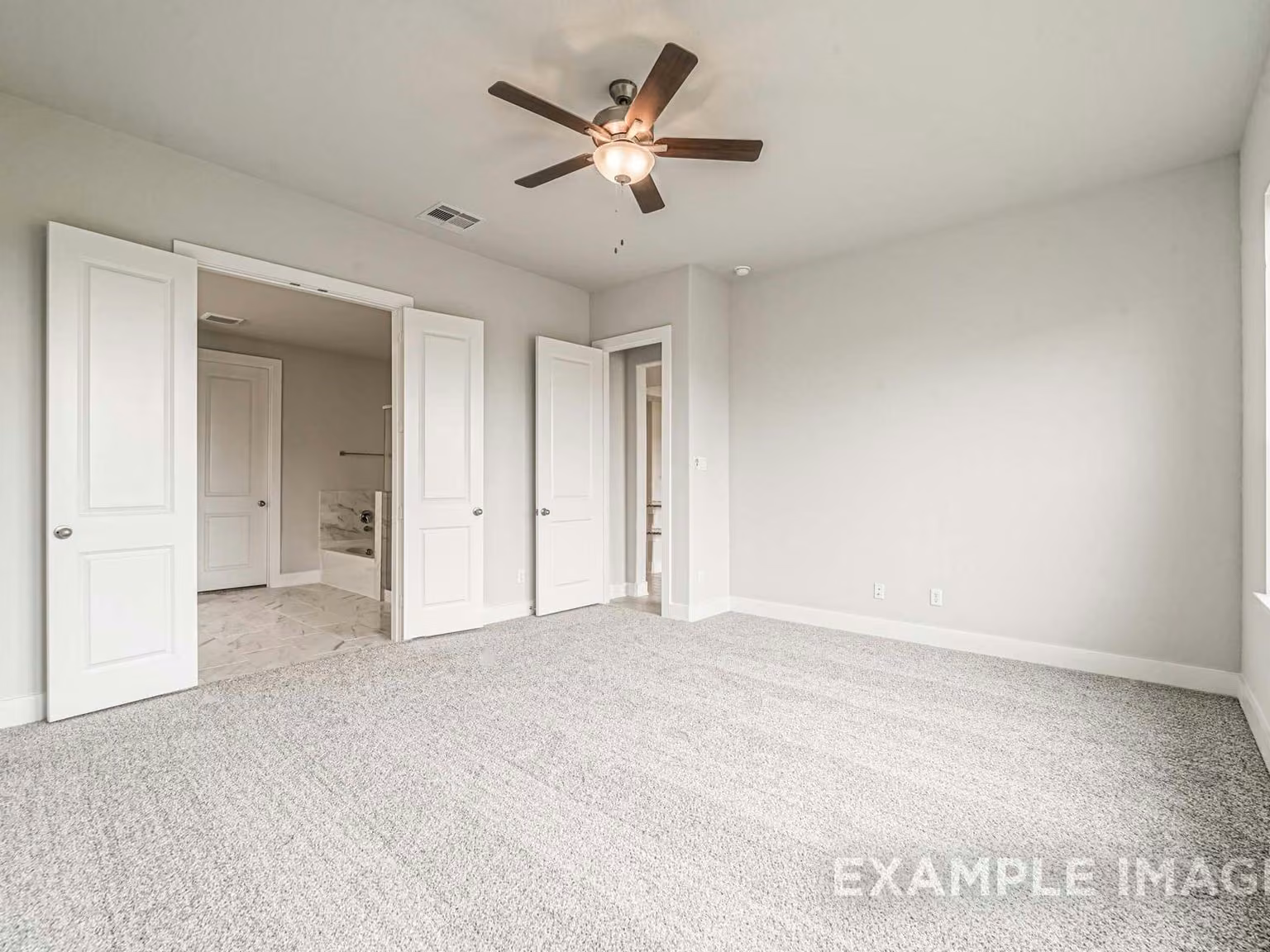 Photo 6 of 1915 Tioga View Drive, Rosharon, TX