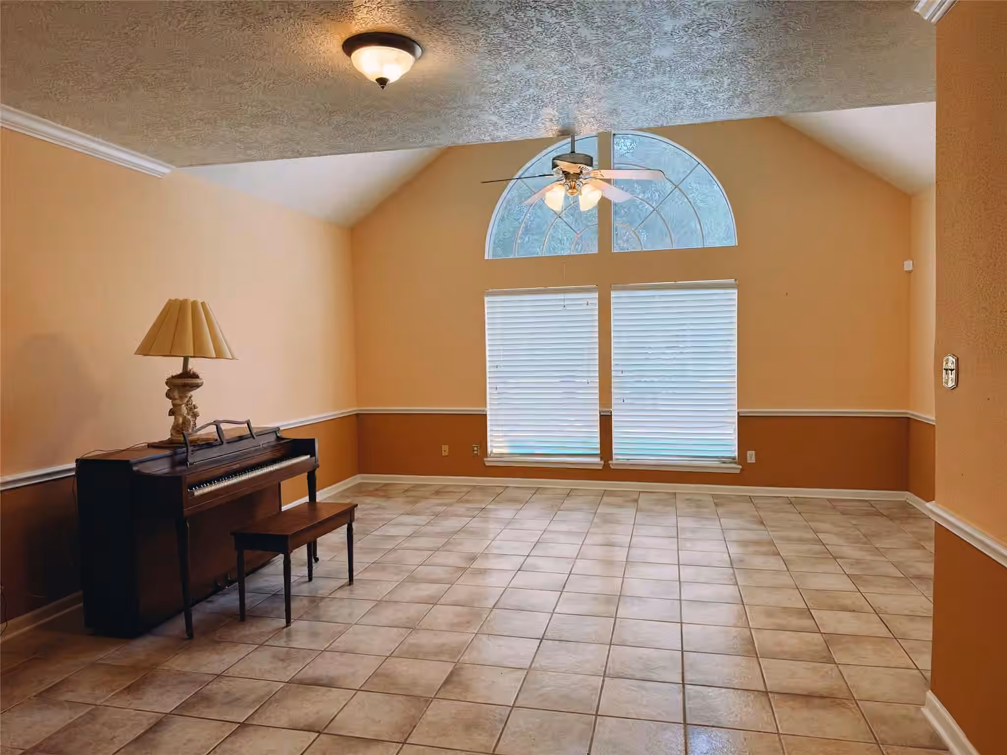 Photo 6 of 14303 S Vistaglen Loop, Houston, TX