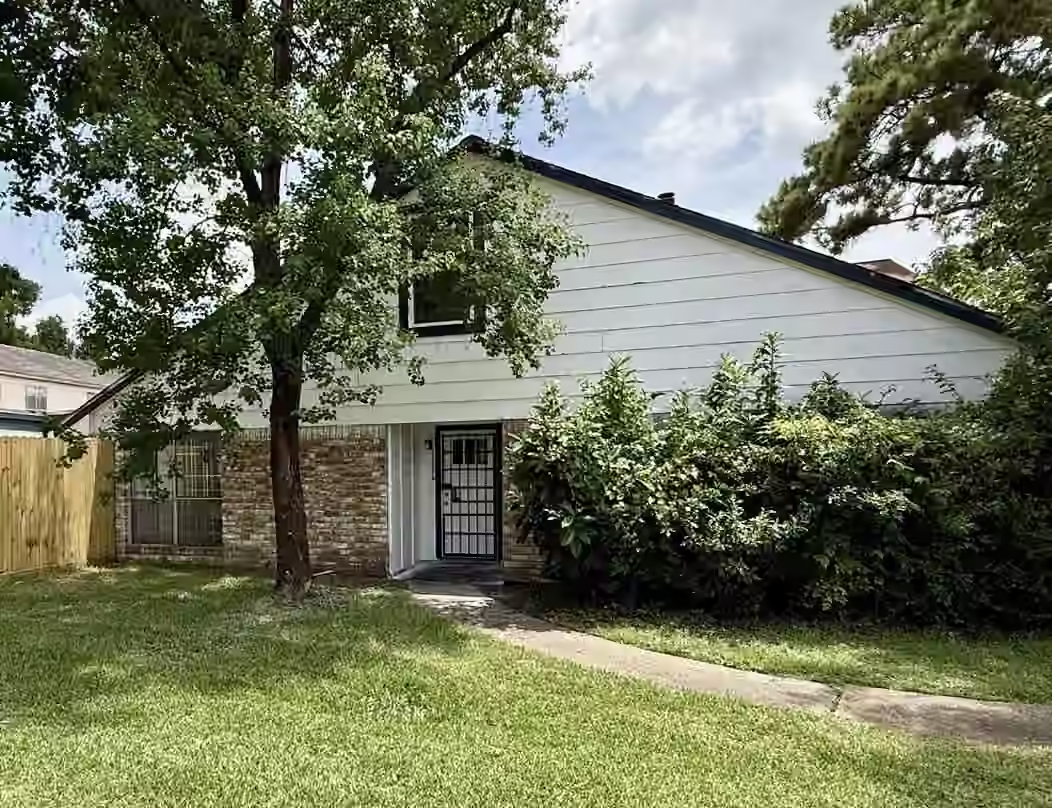 Photo of 12202 Wild Pine Drive A, Houston, TX